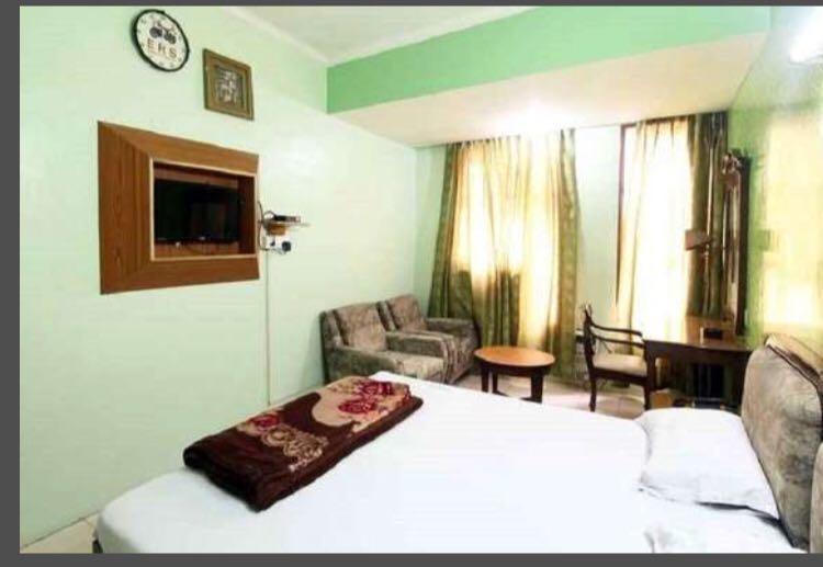Hotel Sukant Palace Delhi  Eksteriør billede
